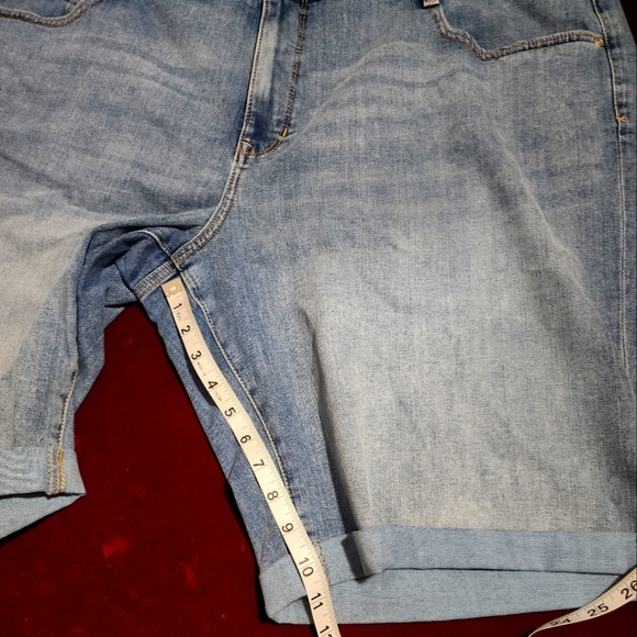 NWOT ... St. John's Bay Jeans Shorts - Picture 9 of 9